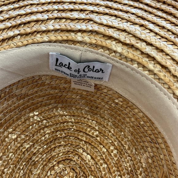 Lack of Color Stylish Straw Sun Hat with Black Band and bow.  57 CM size.